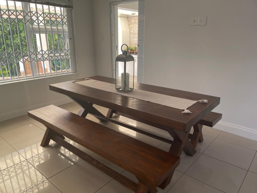 To Let 3 Bedroom Property for Rent in Summerstrand Eastern Cape